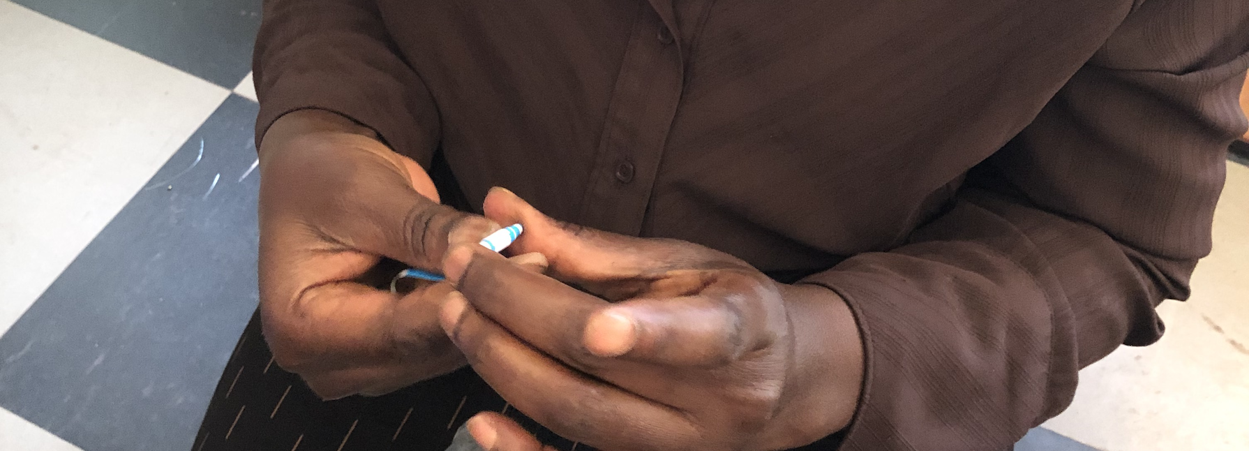 Hafswa making paper beads edited | ETHICAL JEWELLERY AUSTRALIA WHOLSALE | AFRIBEADS